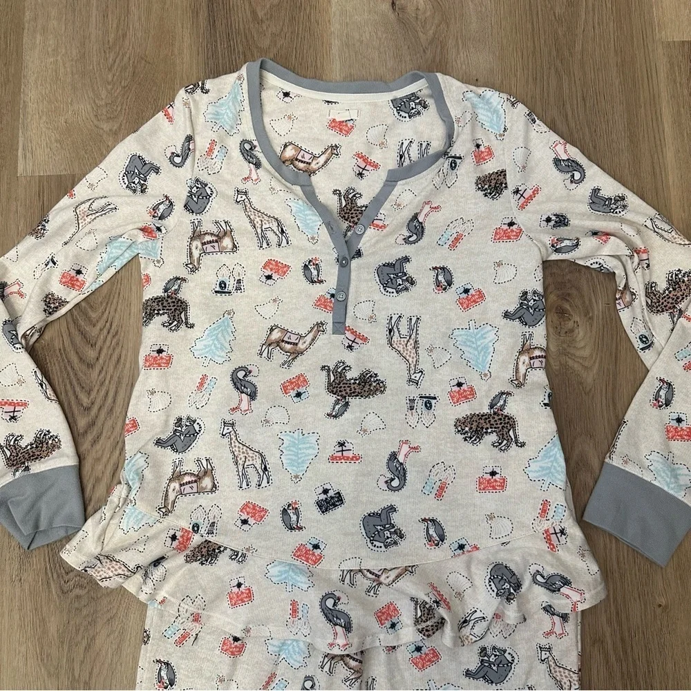 Layla Cream and Gray Cartoon Animal Pajamas size S